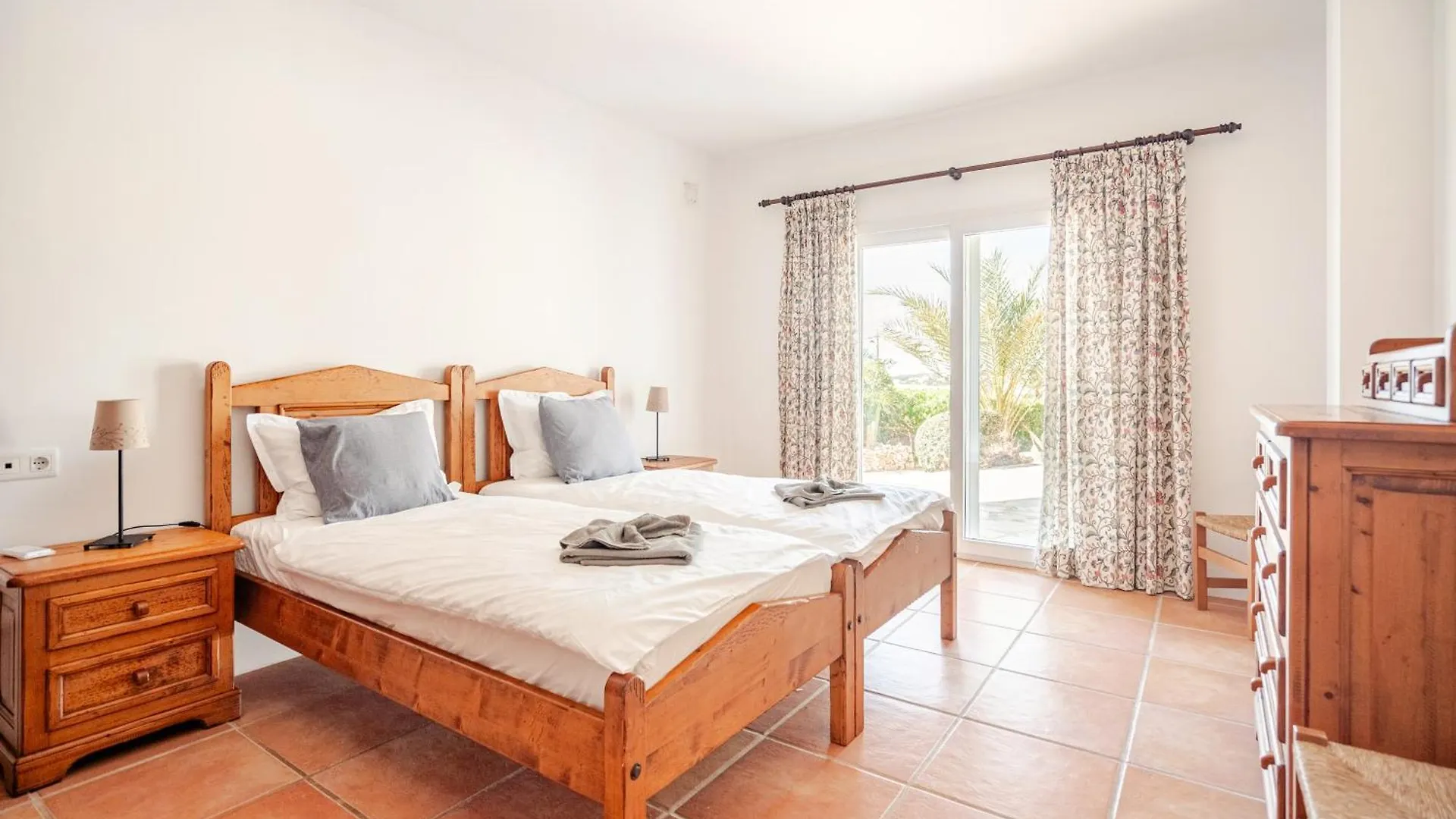 Villa Vivaldi 100m sea&panoramic sea view Cala Pi  Cala Pi (Mallorca)